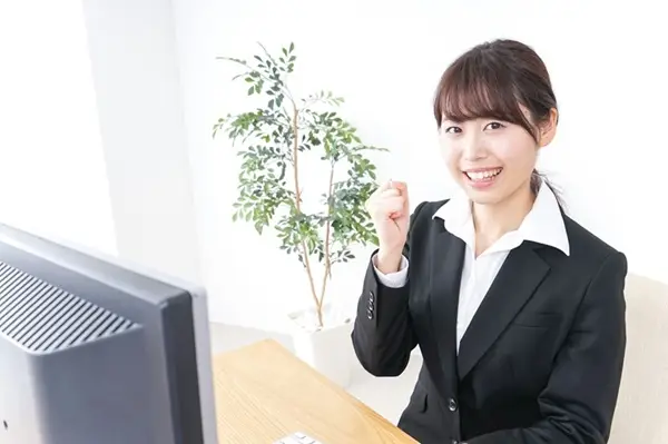 勤務社労士を目指すためのステップ