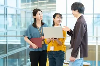 拡大成長中の漫画IPパブリッシャー／IPO準備・会社の事業成長に直結する労務のコアメンバー募集です