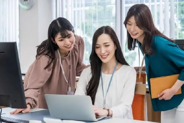 社会保険労務士／未経験可・高年収・在宅可・福利厚生充実の社会保険労務士法人